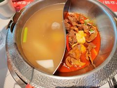 -左庭右院鲜牛肉火锅(金山万达店)