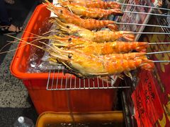 -六合夜市