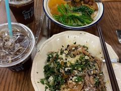 -CowCow其其·牛杂咖啡公司(六运店)
