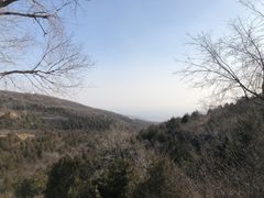-鬼笑石后山停车场