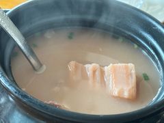 -莲餐厅·湖北菜·潜江小龙虾店(愚园路店)