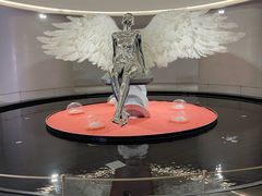 -涨巢·潮玩水疗局