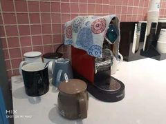 -Swim斯卫姆国际儿童游泳中心(红博中央公园店)