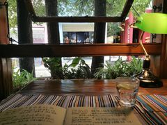 景观位-源一咖啡馆(麒麟巷步行街店)