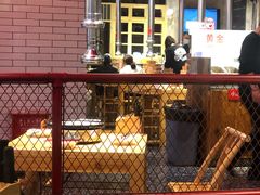 大堂-么肆烤肉·中式自助·烤肉大排档(街道口季佳PAI店)