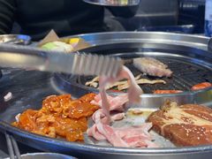 -哈哈碳都·牛肋条无限自助烤肉(台江万达店)