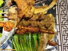 -云晓光头烧烤吧(盛夏店)