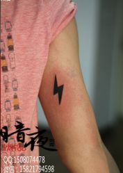 -暗夜tattoo纹身工作室