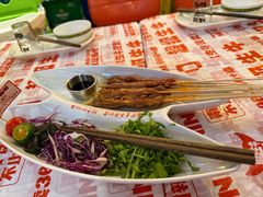-威记烧嘢·南宁烧烤·超级生牛(绿地店)