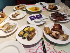 -四海一家自助餐(益田假日广场店)