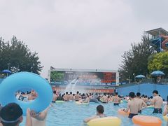 -欢乐水魔方水世界