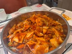 -黄记煌三汁焖锅(新佳丽江汉路店)