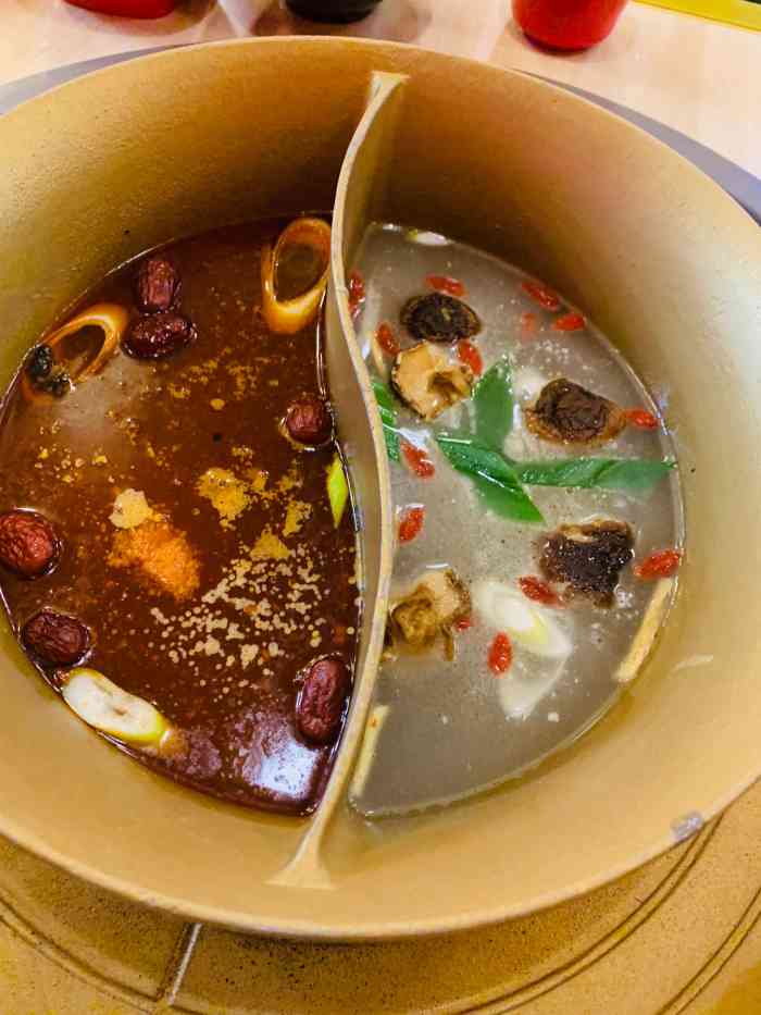 鼎级香涮烤煮火锅-"鼎级香,山西南路宁波路口新开的火锅店,虽.