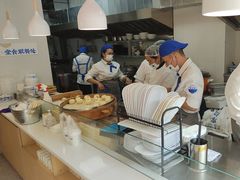 -李与白包子铺(桐梓林店)