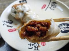 -依云煎包店
