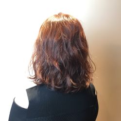 -茶发Salon·烫发染发理发