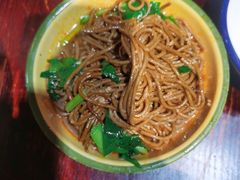 -蓝田九大碗民俗食府(蓝田店)