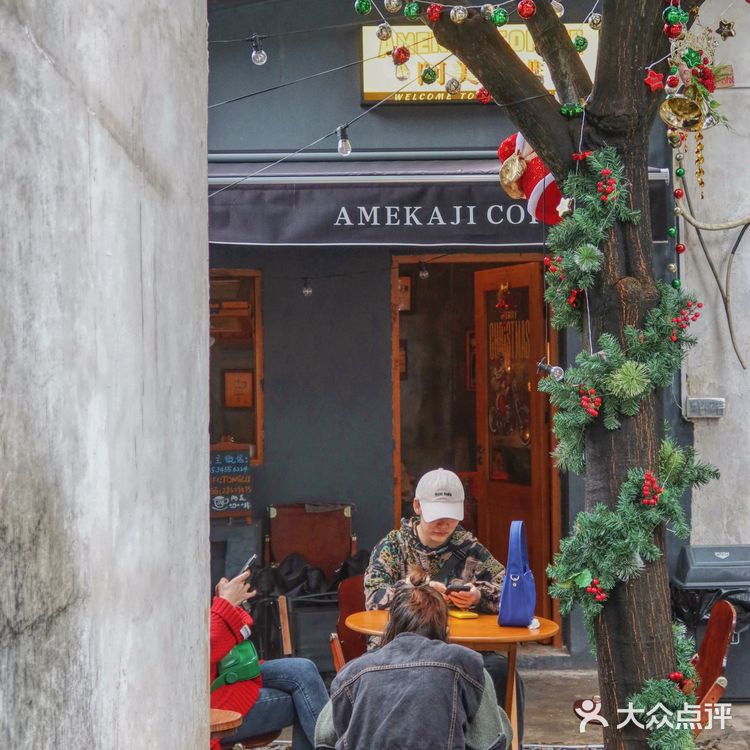 顺德新店｜老板说： 别看外面挺破烂的，其实里里面也挺破烂的🏍️