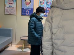 -上海仁爱医院口腔科 · 种植