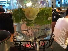 -三太子地摊烧烤·小龙虾(北蔡店)