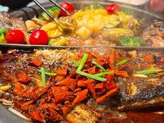 -鸣记脆皮烤鱼(三八广场店)