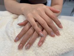 -晨·艺美甲美睫