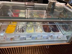 -VENCHI 闻绮(上海佛罗伦萨小镇店)