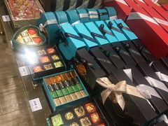 -VENCHI 闻绮(北京国贸商城店)