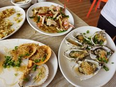 -红月湾海鲜饭店•沙滩海景(双月湾店)
