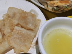 灌肠儿-老红桥炸灌肠牛肚锅烧烤(定福庄店)