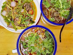 泡椒牛肉-胖胖板凳面