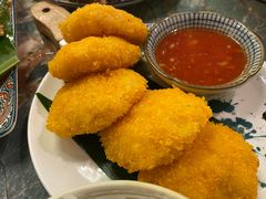 Golden虾饼-浩海火燒雲傣家菜(芮欧百货店)