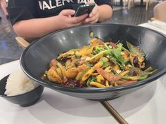-醉人椒麻辣香锅(王府井喜悦店)