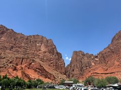 -天山神秘大峡谷