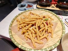 -肥肥虾庄·金牌油焖大虾(汉街SKP店)