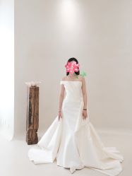 -LaMousse婚纱买手店