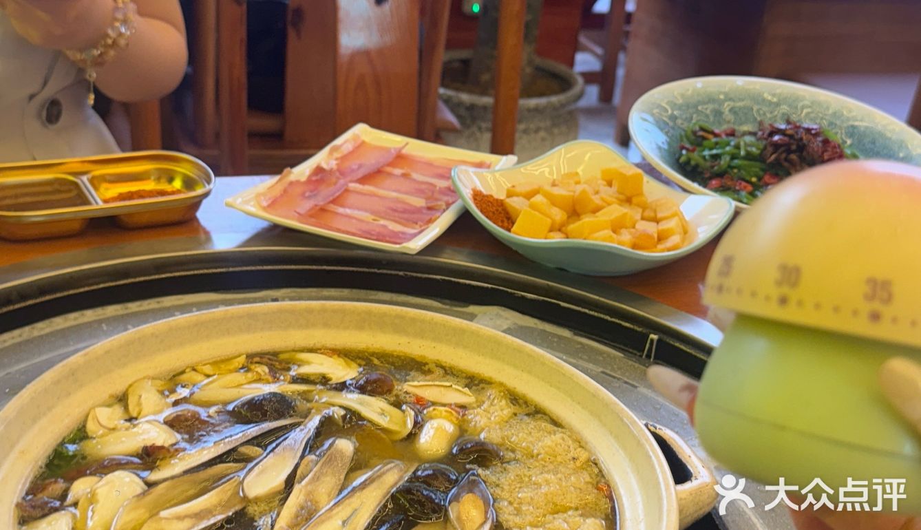 来趟古城吧，在夏天