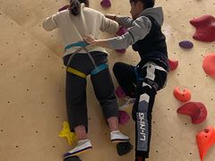 -ROCKPLUS攀岩馆(环宇城店)