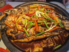 -鸣记脆皮烤鱼·海鲜烤鱼(三八广场店)