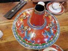 -毛辣果·贵州红酸汤牛肉火锅(西单店)