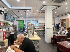 -聚德华天护国寺小吃(甜水园店)