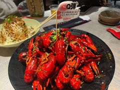 -巴厘龙虾·榜首油焖大虾(音乐学院·沿江酒馆店)