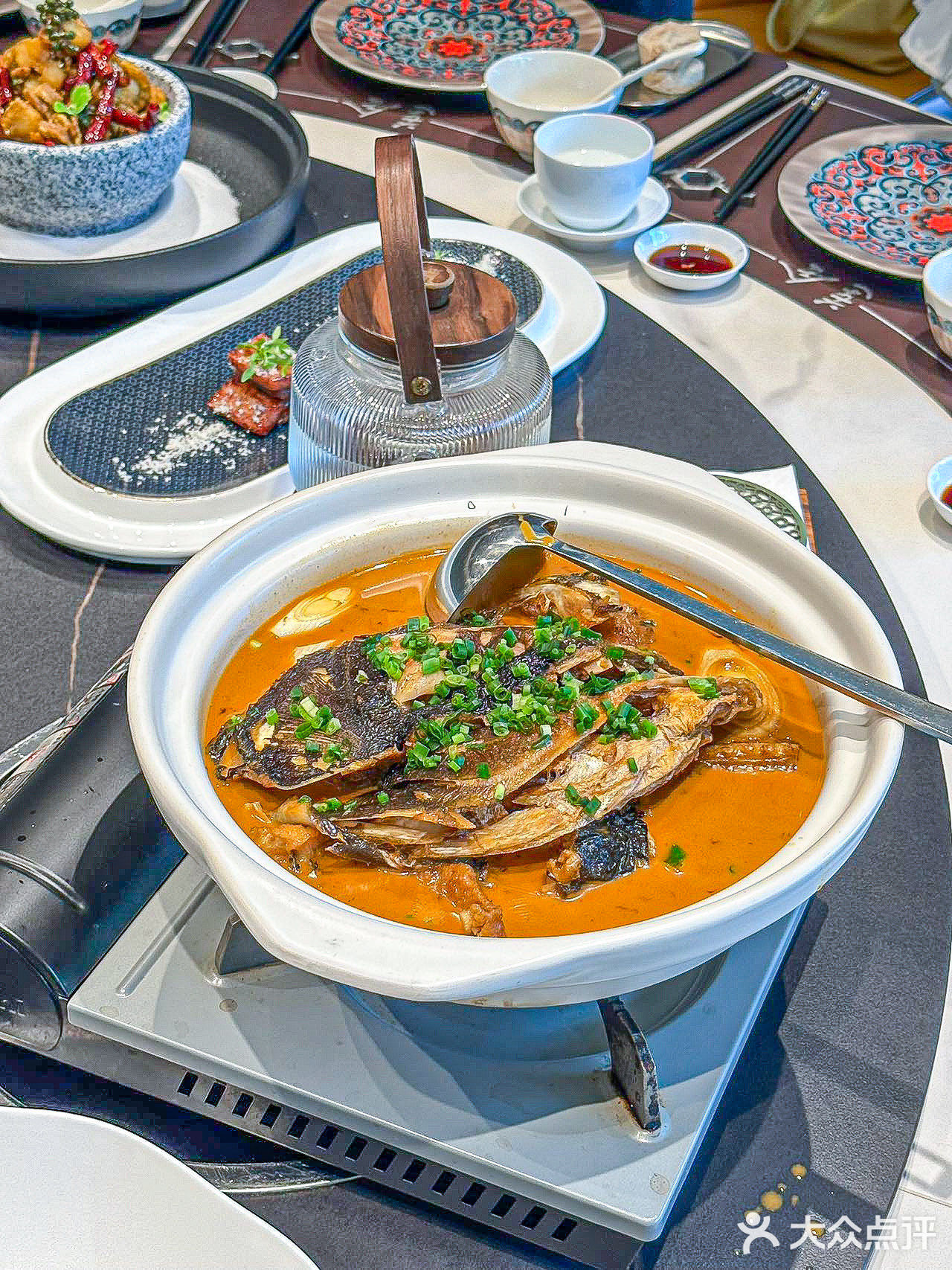 没看错，这家店真的在东湖！真的是太爱那种环境好