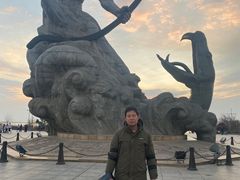 -巴陵广场
