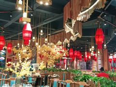 大堂-老滇山寨•云南特色菜•地方菜•民族风情歌舞表演(金碧店)