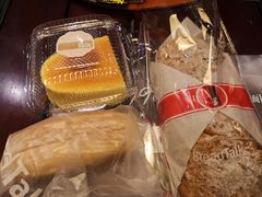 -面包新语(吾悦国际广场店)