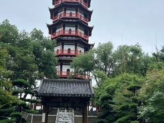 -绳金塔