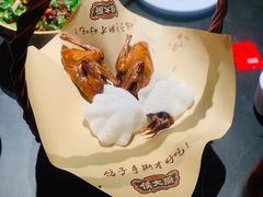 -鸽子侯·家宴·平价海鲜(市图书馆店)