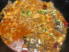 -山河屯铁锅炖(哈西站店)