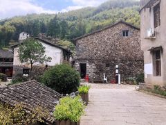 -MOJ coffee(瓯海泽雅水碓坑店)